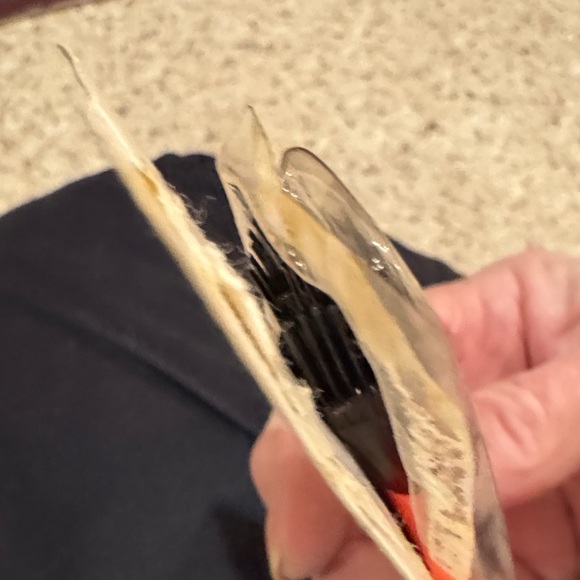 Woolworth Fabric Marking Pencils with Brush Eraser - Black and Blue - Picture 13 of 14